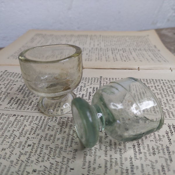 Vintage medical panel glass cup Old Small green Glass for Medicine Laboratory use Eye wash glass