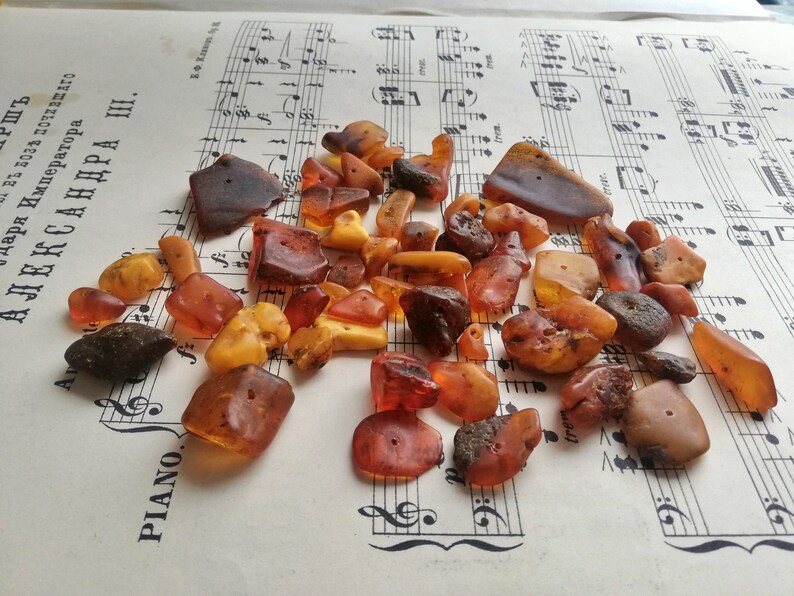 Natural Baltic Amber genuine lamber yellow egg yolk amber beads with drill hole lot of 50 40g1.4oz