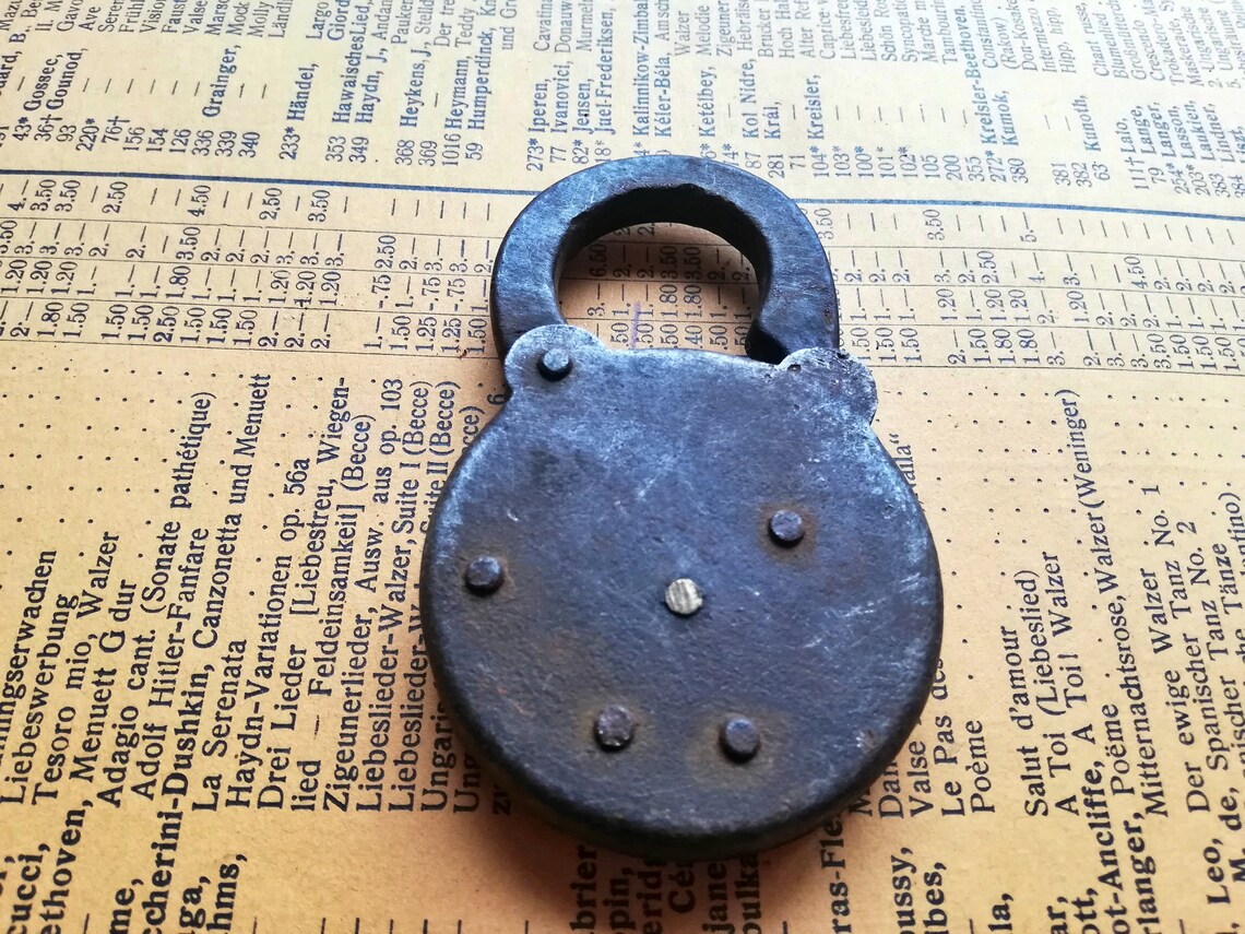 Antique Padlock German Cast Iron Padlock Collectible Padlock Etsy