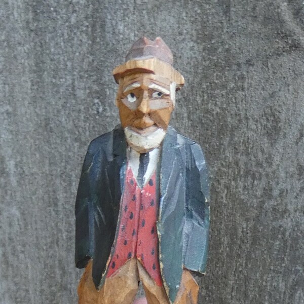 Vintage Wood Carving Man Grandpa Hand Carved and Painted Detailed 4 1/2"