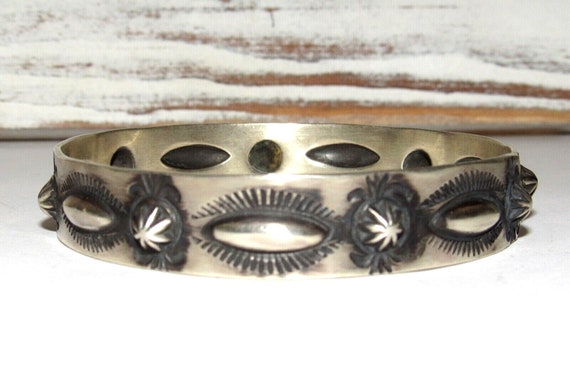 Navajo Bangle Bracelet Sterling Silver Repousse D… - image 1