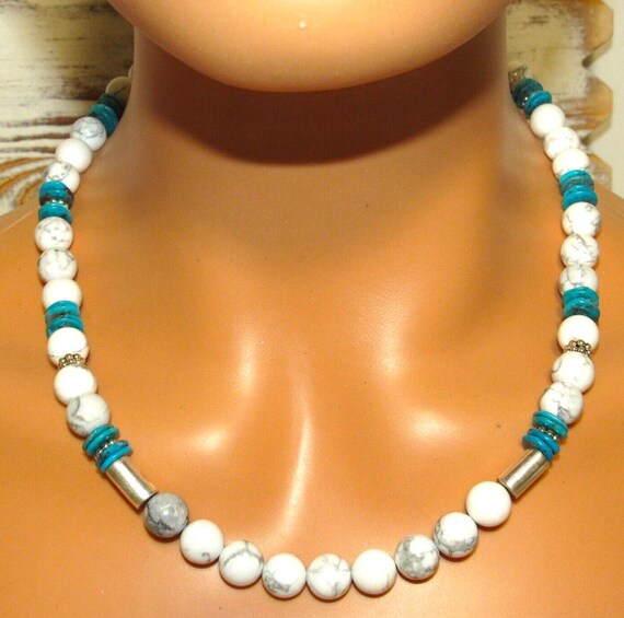 Stunning Vintage Native American Navajo Turquoise Heishi Sterling Silver Drum Necklace Stunning Vintage Native American Navajo Turquoise Heishi Sterling Silver Drum Necklace