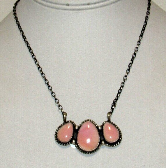Navajo Pink Conch Cluster Bar Necklace Sterling S… - image 2