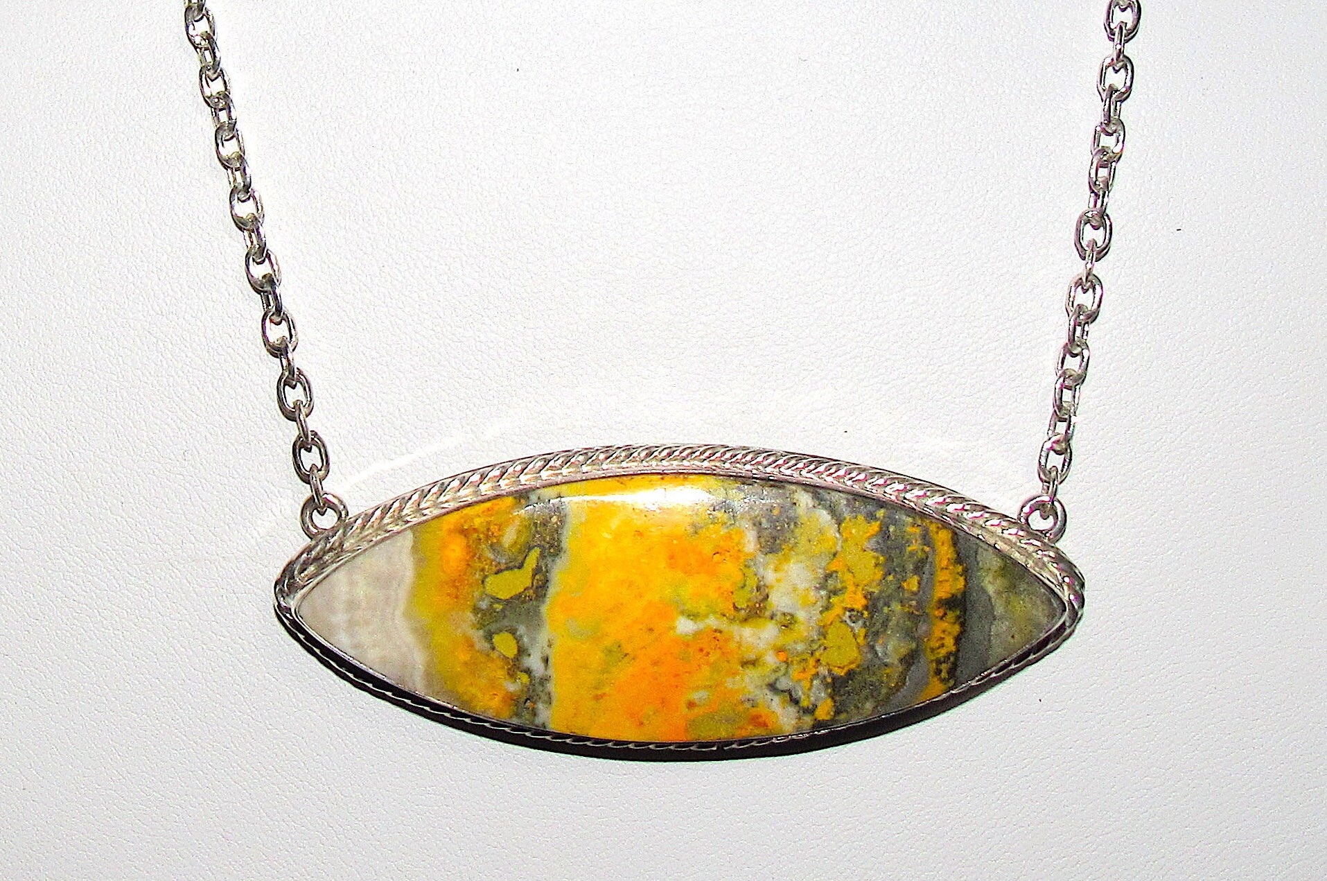 Navajo Bumblebee Jasper /& Sterling Silver Locket Pendant