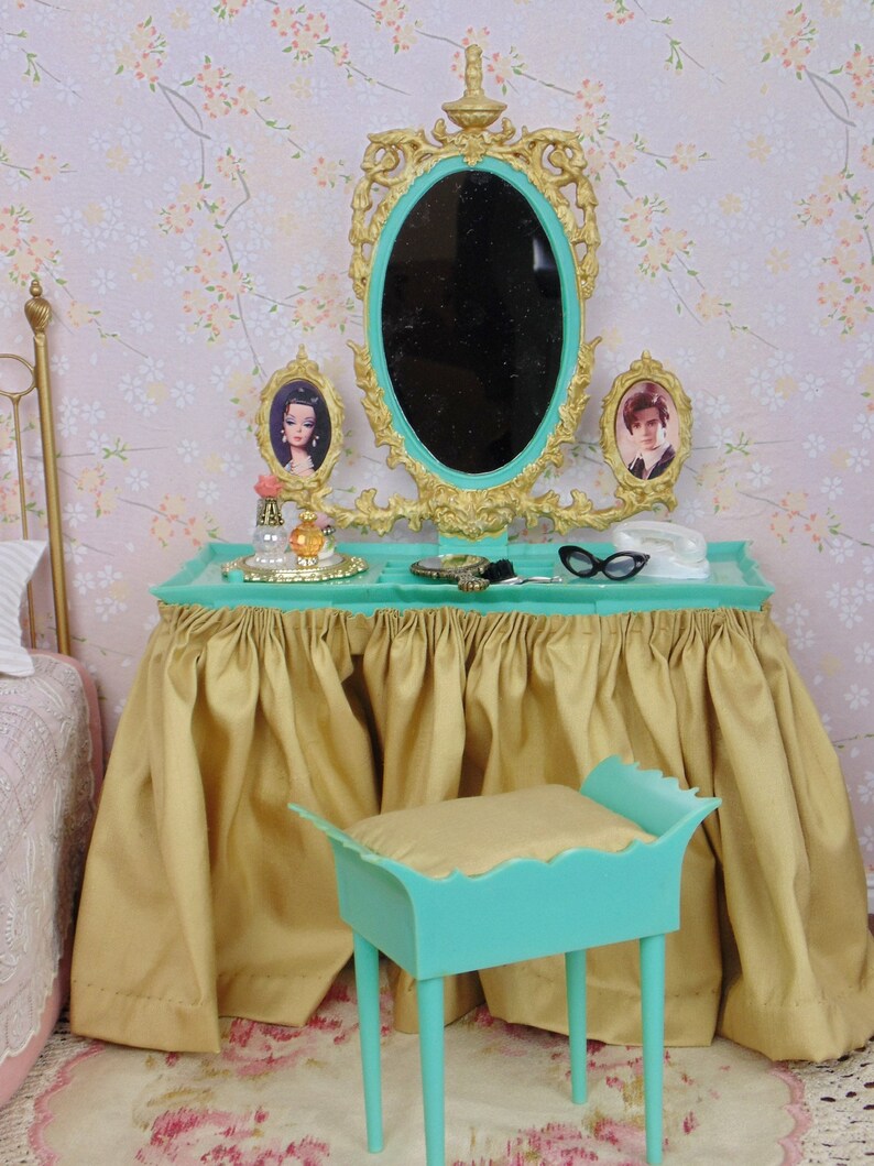 Refurbished Vanity Perfume Bottle Set For 10 12 Fashion Dolls
