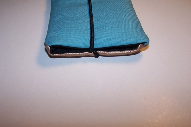 Cell phone case image 3