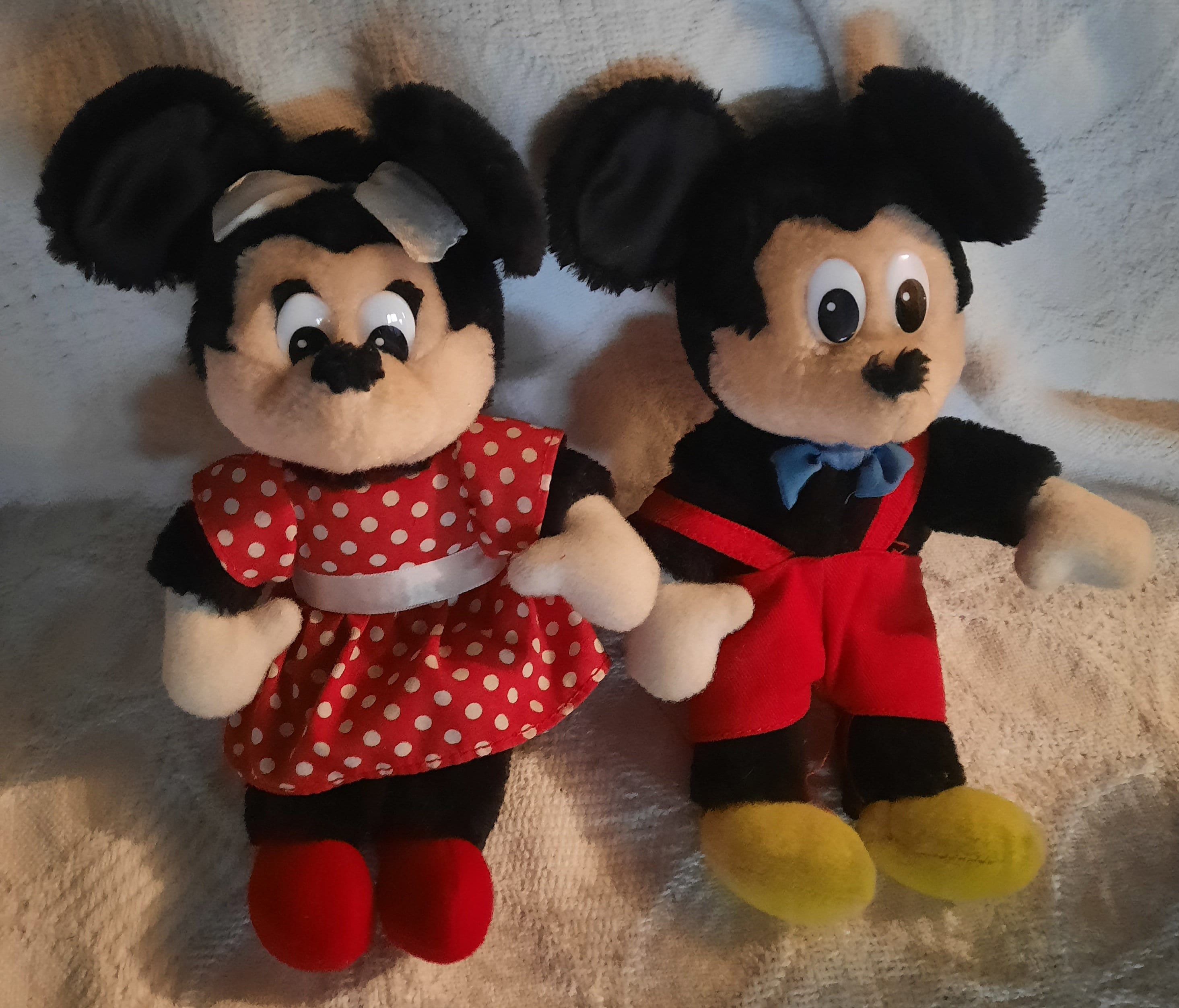 【1981 vintage】applause mickey mouse doll Vintage Applause Disney Mickey Mouse Rubber Face Plush Toy