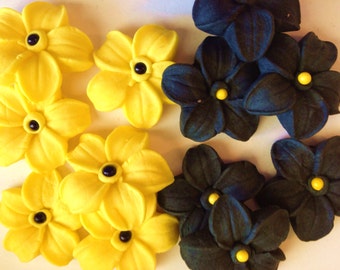 This is for Qty of 100 Flowers.  Can change color. Would be good to add to Bumble Bee, Birthday, Baptism, Baby shower, sweet sixteen