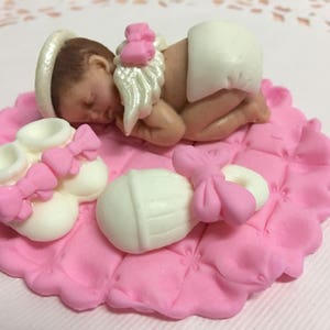 This little angel baby girl is so cute and ready for your cake. Can change colors.  Baby Shower, Birthday, Baptism, Cake Topper, christening