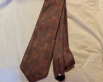 Vintage Harris Goodman Philadelphia Tie circa 1940s 1950s - Subtle Pink/Orange Weave Pattern Retro Chic Office Wear