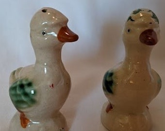 Vintage Duck Salt and Pepper Shakers - Japan Made Ceramic Figurines - Retro Fowl Diningware