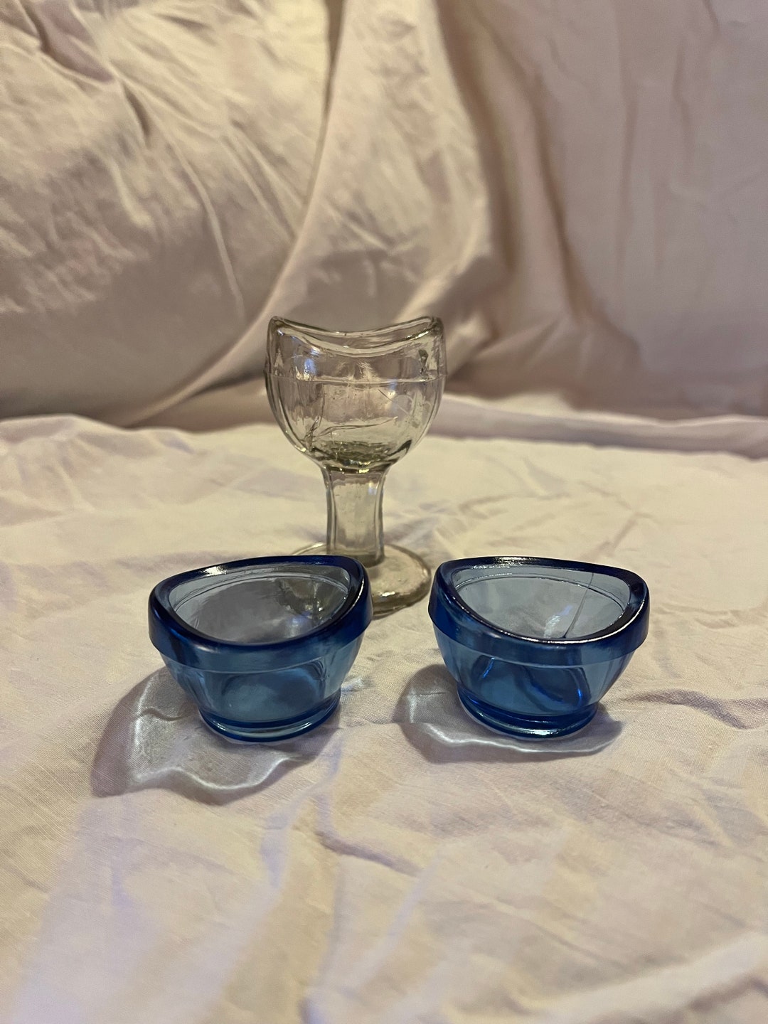 Vintage Eye Wash Cups Set of 3 Clear Glass Footed Blue Etsy
