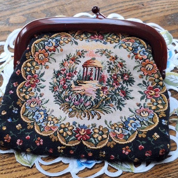 Vintage Clutch Bag 1970s Floral Tapestry Celluloid Plastic Frame Kiss Lock Cotton Lining