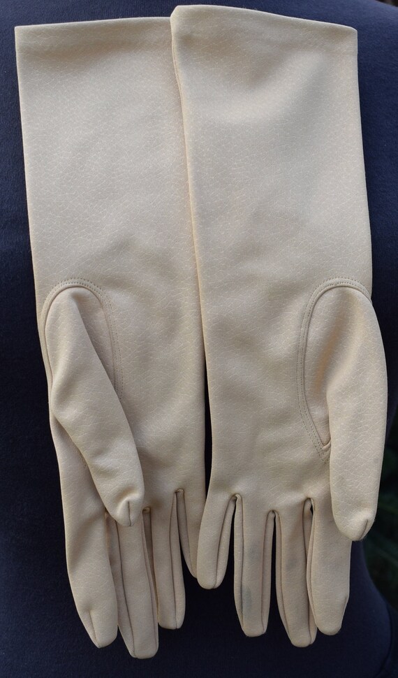 Vintage Formal Gloves Beige Gloves Ladies Gloves … - image 4