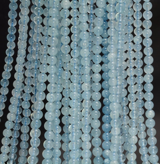 4-4.5MM BERYL AQUAMARINE GEMSTONE GRADE AA BLUE ROUND LOOSE BEADS 15/"