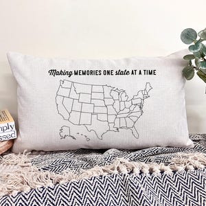 Color In US Travel Map Pillow, Travel Adventure Map, US Map Travel Tracker, Road Trip Map, Family Vacation Tracker, States Visited Map image 2