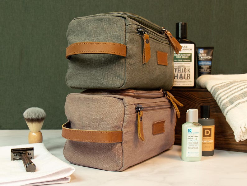 MaleyDesigns Toiletry Bag - Thumbnail 5