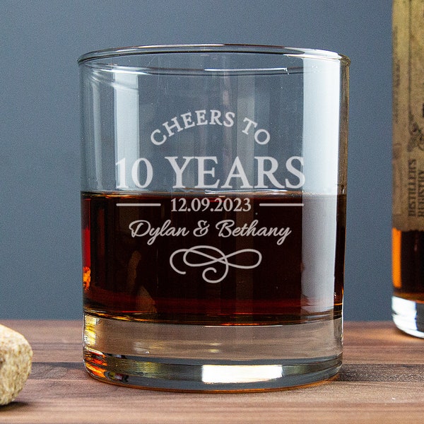 Anniversary Whiskey Glasses, Cheers 10 Years, Anniversary Gifts By Year, Anniversary Glasses, Custom Whiskey Glasses, Bourbon Gifts For Him