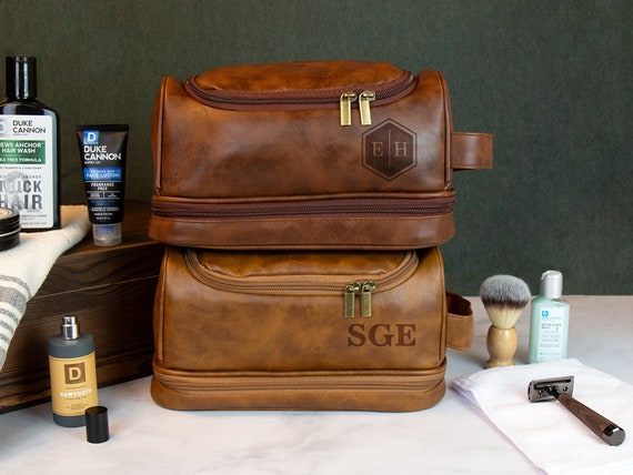 Personalized Travel Bag For Men, Faux Leather Hanging Toiletry Bag, Custom Gift For Men, Dopp Kits Personalized, Groomsmen Dopp Bag For Him