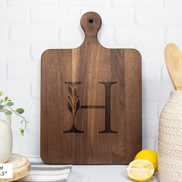 Monogram Cutting Board Wedding Gift, Personalized Cutting Board With Handle, Initial Cutting Boards, Custom Engraved Charcuterie Board