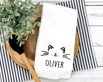 Cat Kitchen Towel, Cat Tea Towel, Personalized Cat Gift, Cat Kitchen Decor, Custom Cat Gift, Cat Hand Towel, Cat Mom Gift TOW-014