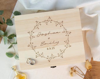 Wedding Keepsake Box Personalized, Letters to the Bride Box, Wedding Memory Box, Couples Gift Personalized Wedding Gift, Bride to Be Box