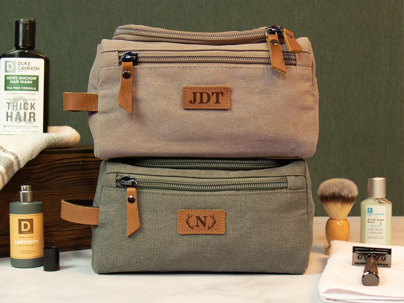 MaleyDesigns Toiletry Bag - Thumbnail 3