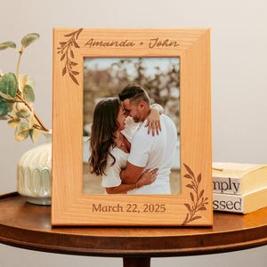 Personalized Wedding Frame, Photo Frame Engagement Gift, Custom Picture Frames, Couple Gift, Wedding Picture Frame, Wedding Gift Home Decor