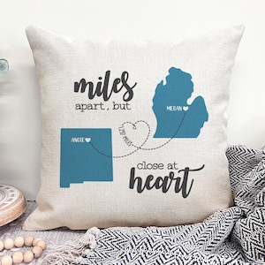 Miles Apart Mothers Day Gift, Custom Pillow Cover, Long Distance Gift for Best Friend, Miles Apart Pillow, State to State Gifts Personalized