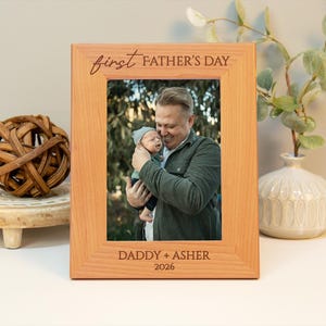 First Fathers Day Picture Frame, Wood Photo Frame, First Time Dad Gift, Dad Picture Frame, New Dad Gift Personalized Fathers Day Gift Vertical