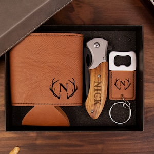 Engraved Groomsmen Gift Personalized, Can Cooler Keychain Bottle Opener, Father of the Bride Gift For Him, Wedding Party Gifts for Groomsmen