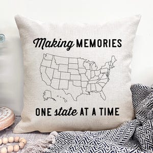 Color In US Travel Map Pillow, Travel Adventure Map, US Map Travel Tracker, Road Trip Map, Family Vacation Tracker, States Visited Map