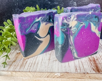 Velvet Night Goat Milk Soap Bar