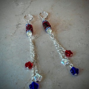 Red white and blue earrings, earrings for patriots,American flag colors,earrings with dangling stars & Swarovski crystals,statement earrings