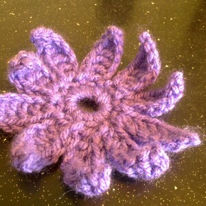 Crochet Flowers image 4