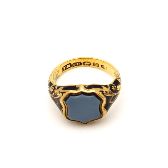 Antique 18K Gold Sardonyx Shield Ring | Victorian… - image 7