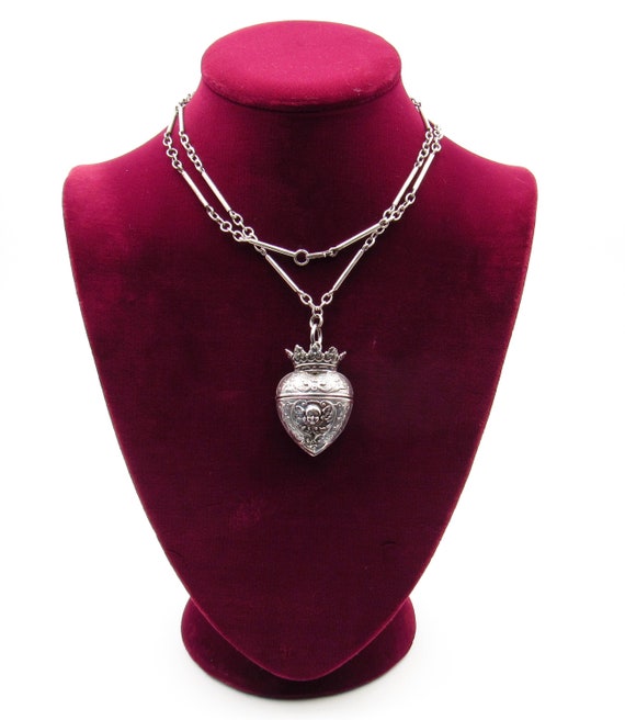 Antique Victorian Sterling Silver Heart Vinaigrett