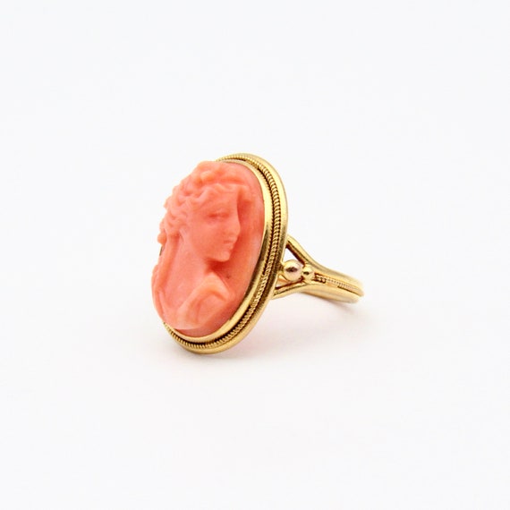 Antique 14K Gold Coral Cameo Ring | Edwardian Sol… - image 2