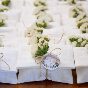 Linen favor bags, Favor ideas