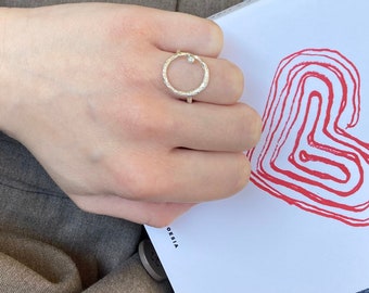 Handmade sterling silver circle ring with tiny diamond, Anniversary diamond ring size 6 for women