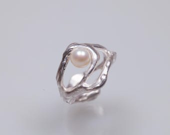 Freeform pearl ring band in sterling silver, Molten Metal Ring with pearl for her