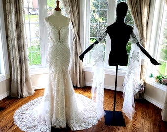 Boho Lace Wedding Dress with Bell Sleeves, Champagne Lining
