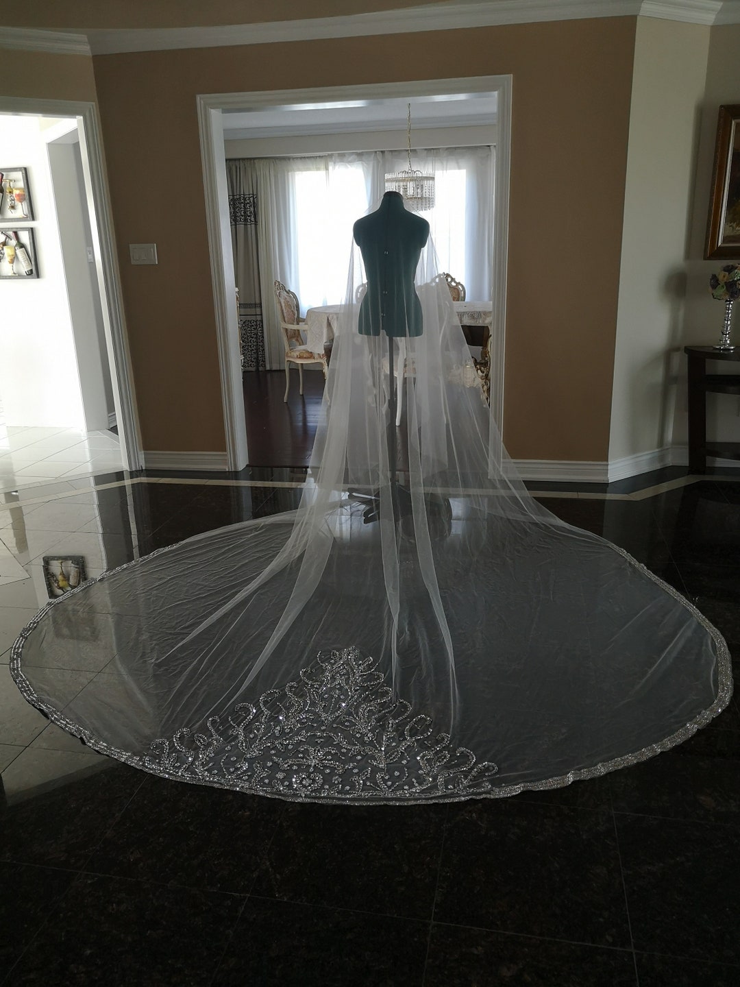 Chapel Veil with Crystals / 
