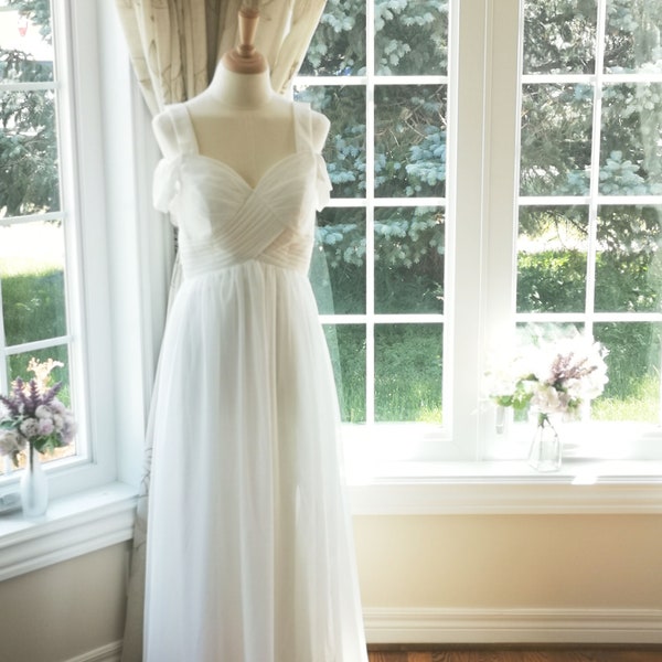 Simple wedding dress, beach wedding dress, boho wedding dress, casual wedding dress, minimalist wedding dress