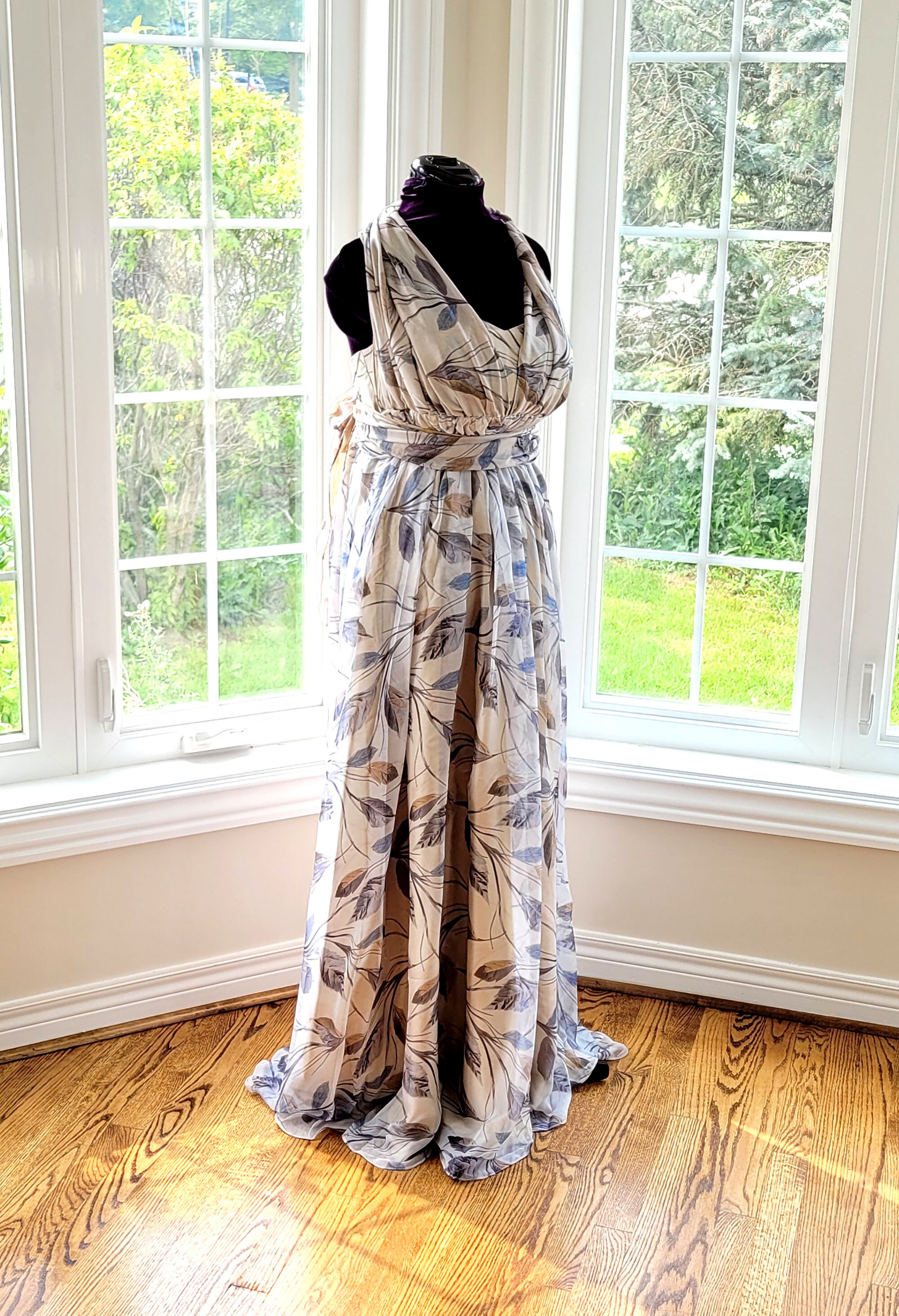 champagne spaghetti strap prom dress Zapakasa Women Sparkly Mermaid Satin Long with Beading Straps Corset Formal Dress with Slit Color:Green Flowers in bra Hand Wash dress details 1 Playhouse Theatre London seat