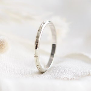18ct Gold Star Engraved Ring, Celestial Gold Ring, Starry Ring Band, Alternative Wedding Ring, Unique Wedding Ring, White Gold Wedding Band