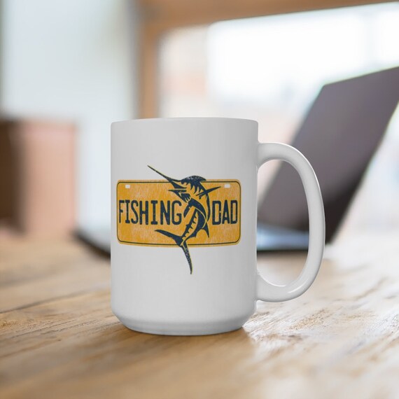 Fishing Dad Mug, Dad License Plate Fishing Coffee Cup for Men Father's Day  Fishing Gifts for Men Reel Cool Fisherman Dad to Be Announcement 