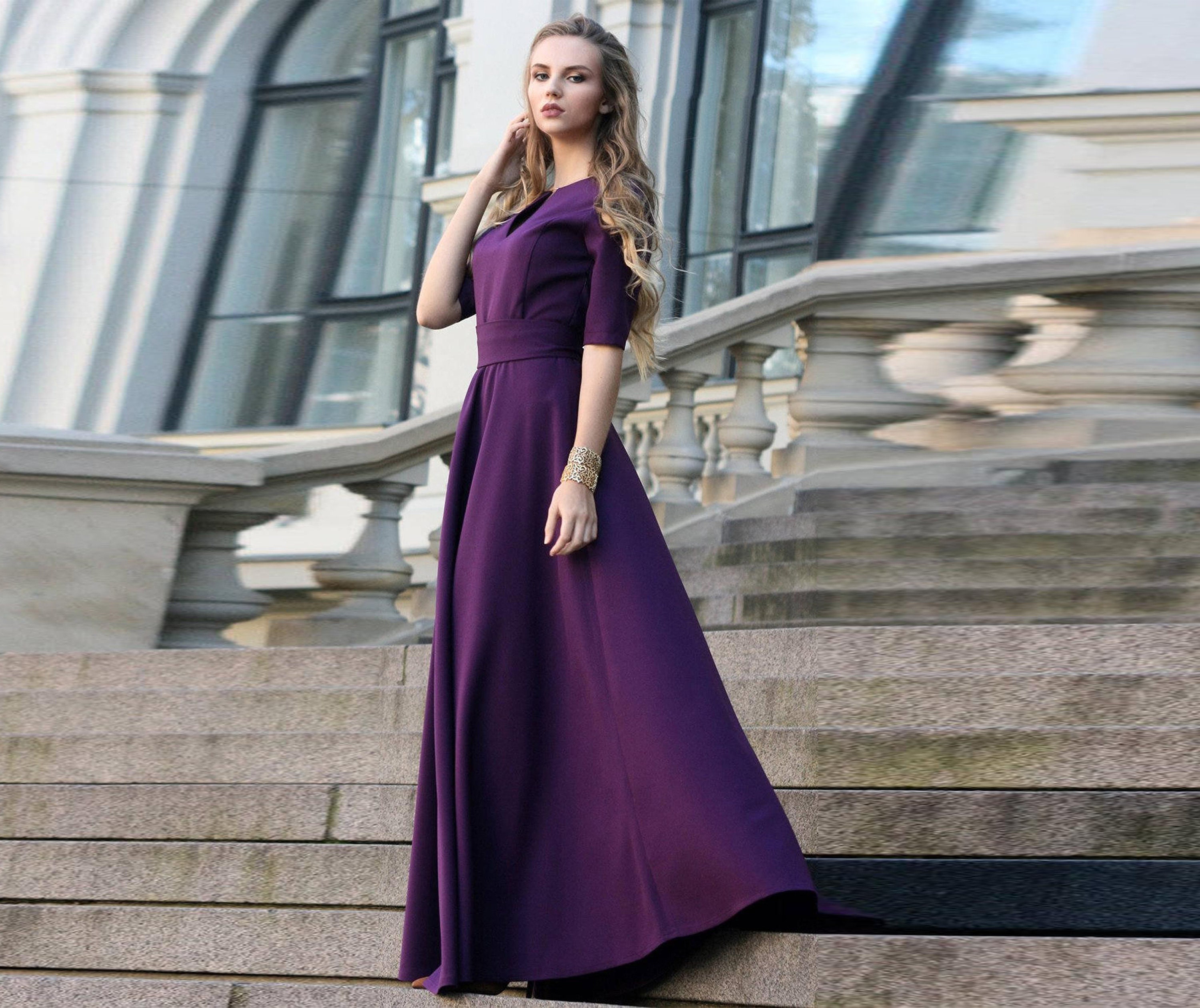 purple dress