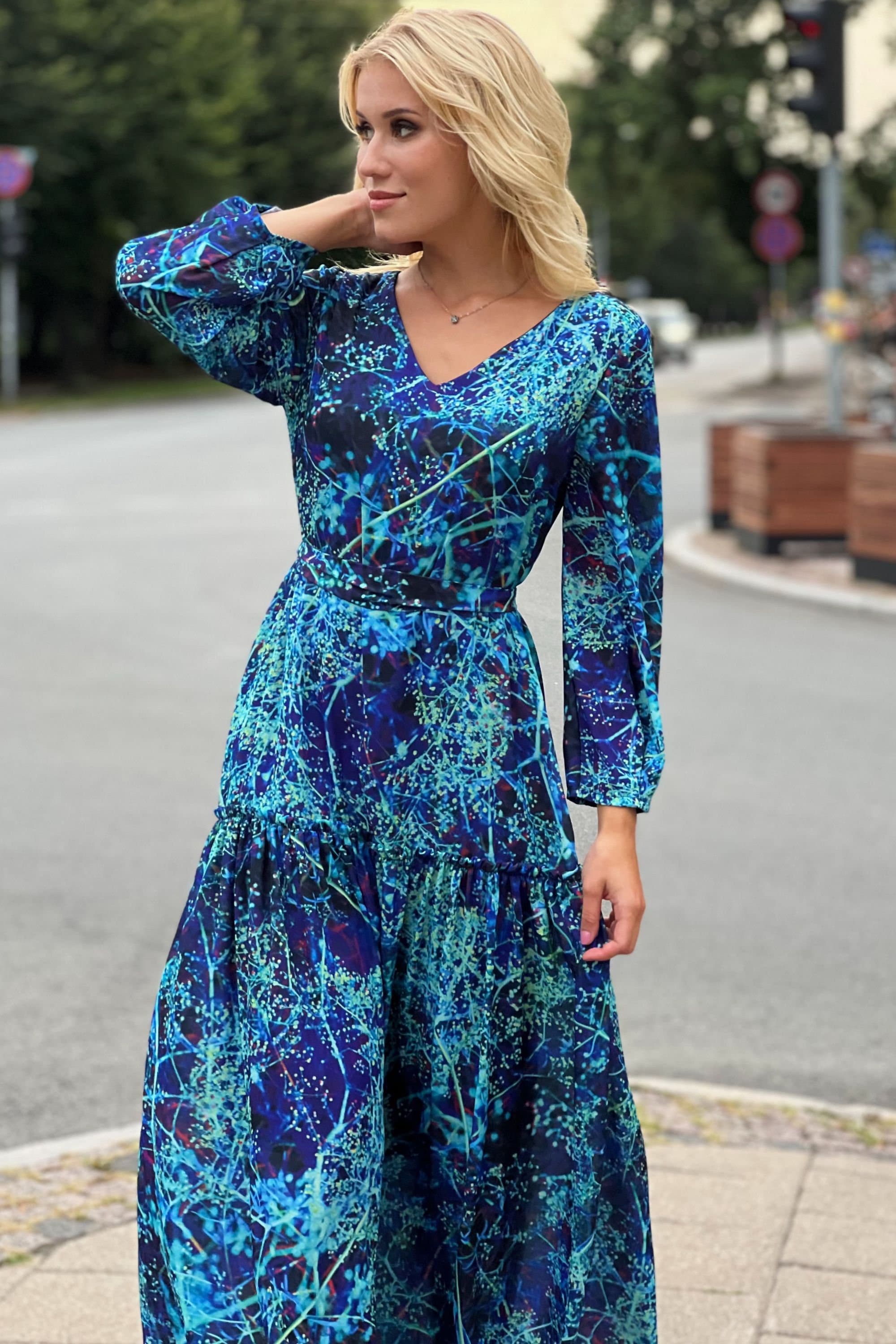 black long dress modest Elegant Modest Black Dress