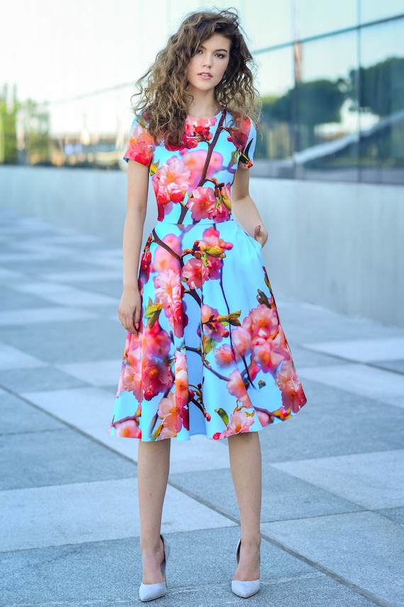 【sakura】Lace Trimmed Floral Dress Fiona Maxi Dress - Sakura Blossom – Cheeky Plum